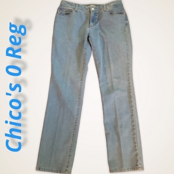 Chico's Midrise Jeans Embellished Pocket Light Wash 0 Reg 30x30.5 EUC - Picture 1 of 12